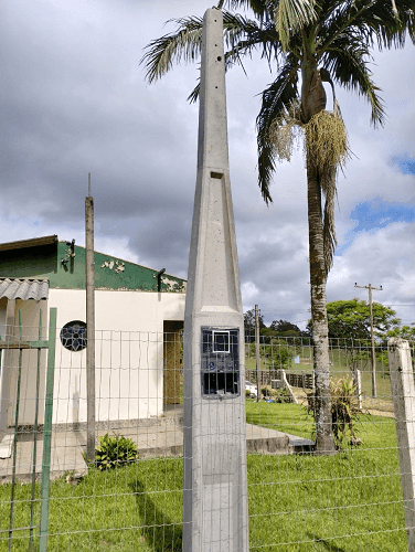 Poste de luz Padrão EQUATORIAL